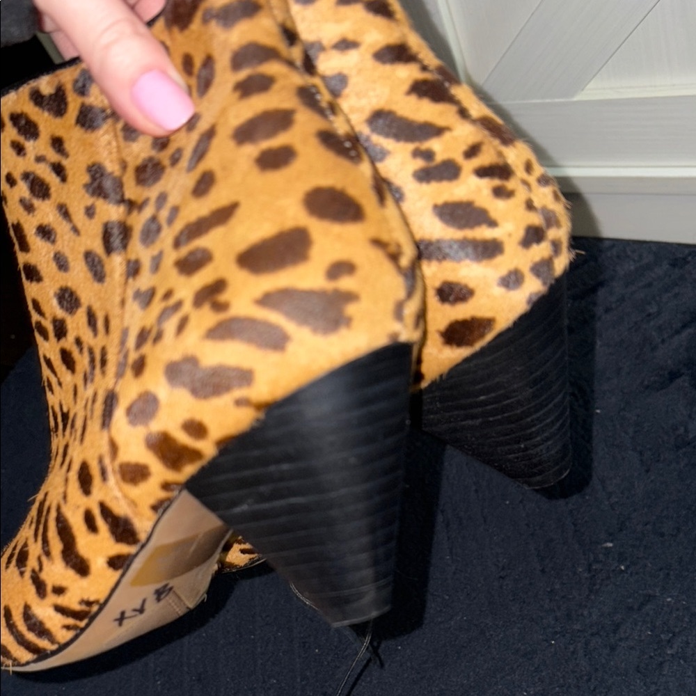 Leopard Print Ankle Boots - Picture 4 of 11